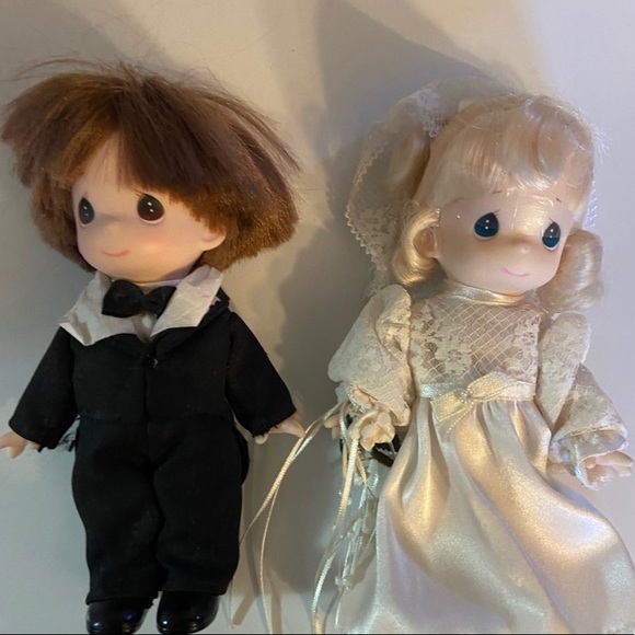 Precious moments bride and groom soft porcelain dolls - Picture 2 of 5